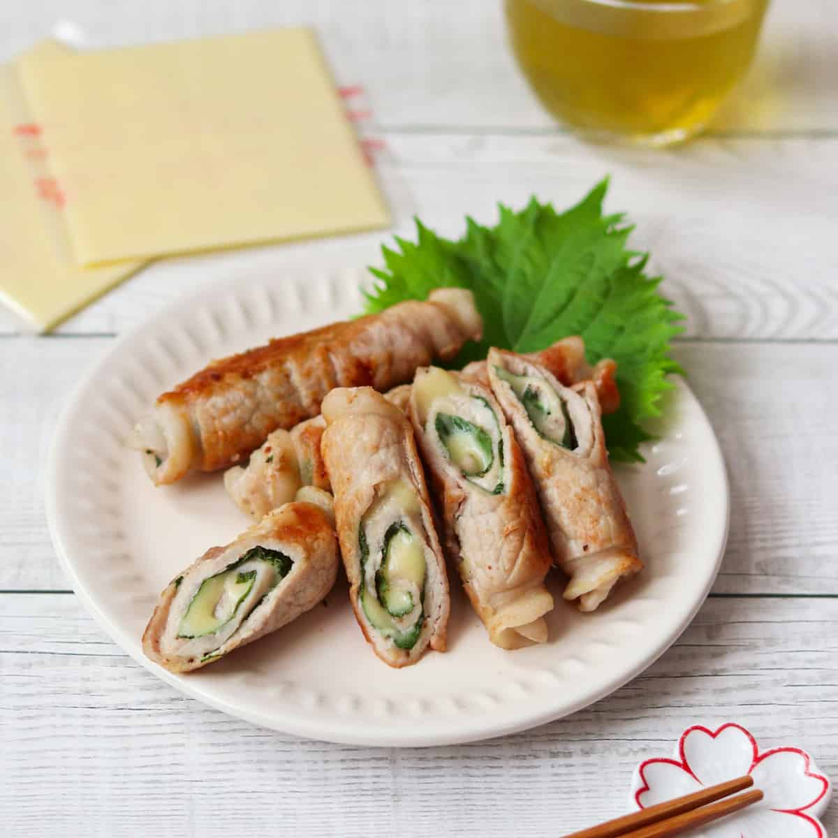 nikumaki with shiso and cheese