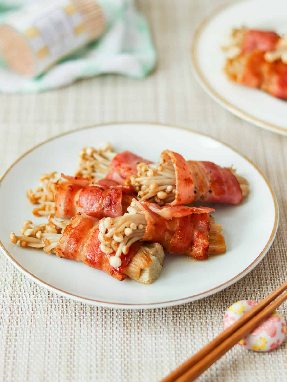 bacon-warapped-enoki-mushrooms-1