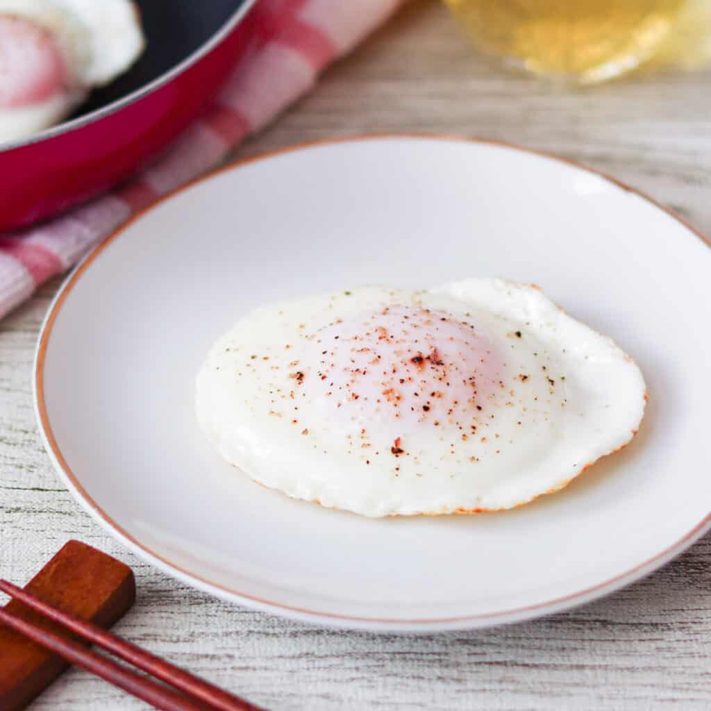 Medamayaki (Japanese Style Fried Eggs) Umami Pot
