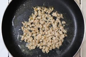 stir-fried lotus root and ground meat with oyster sauce_instruction-2