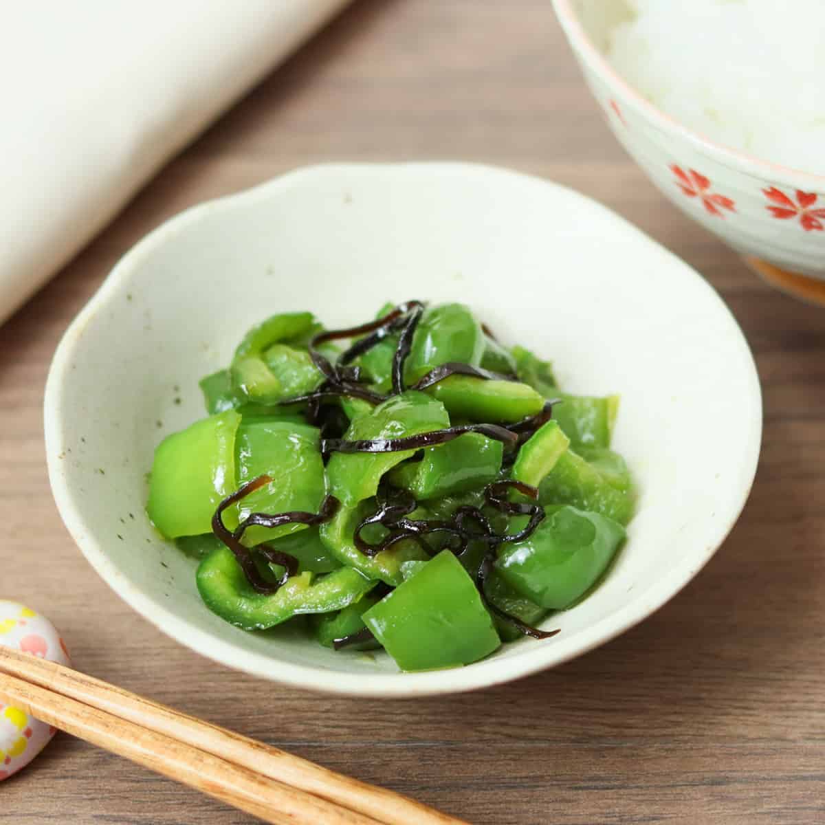 Sautéed Green Bell Peppers with Shio Kombu