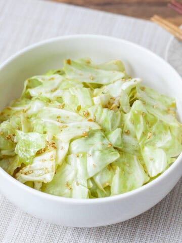 Yamitsuki Cabbage (Japanese addictive cabbage)