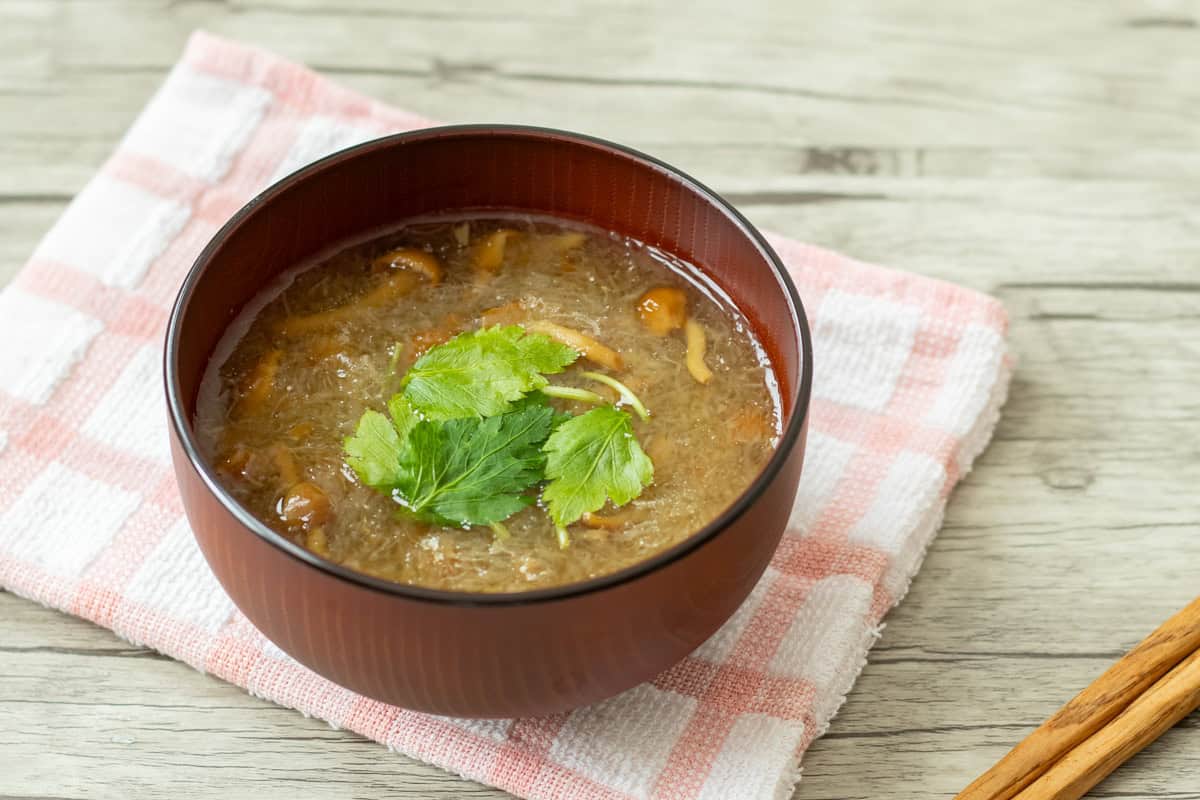 Mizore Jiru (Japanese grated daikon soup)