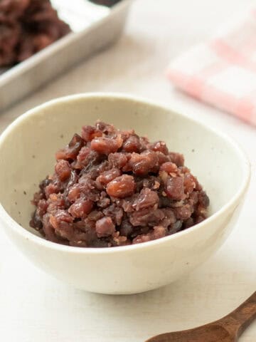 Anko / Tsubu-an (sweet red bean paste with whole beans)