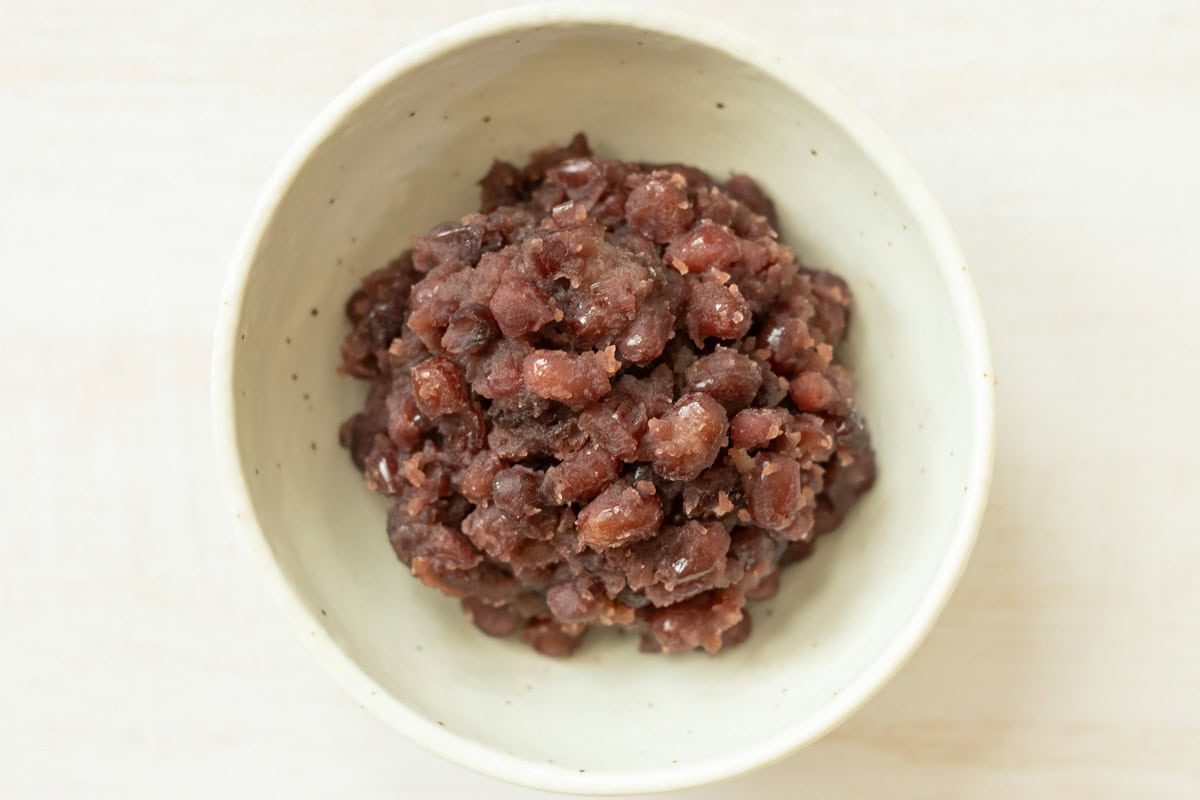 Anko / Tsubu-an (sweet red bean paste with whole beans)