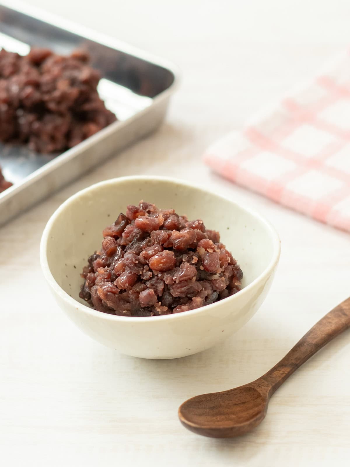 Anko / Tsubu-an (sweet red bean paste with whole beans)