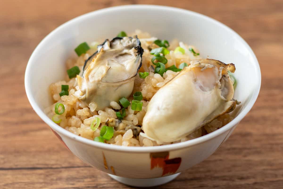 Kaki Gohan (Japanese oyster rice)