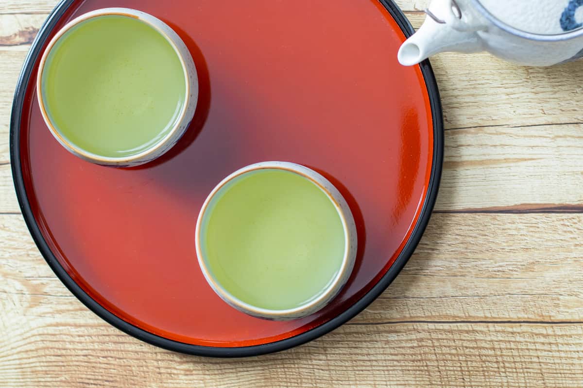 How to Brew Sencha Green Tea (A Traditional Japanese Guide)