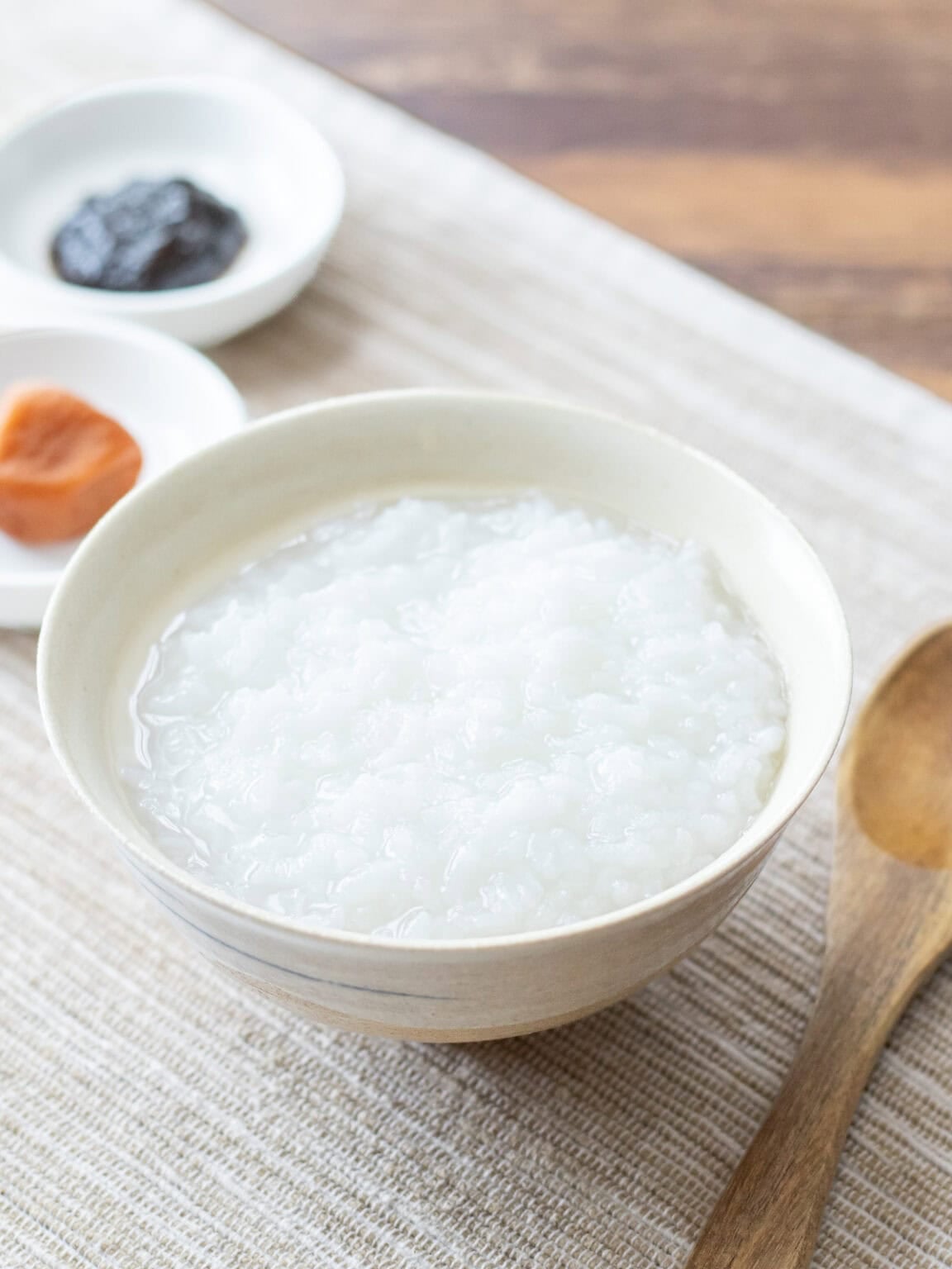 Okayu (Japanese Rice Porridge) - Umami Pot