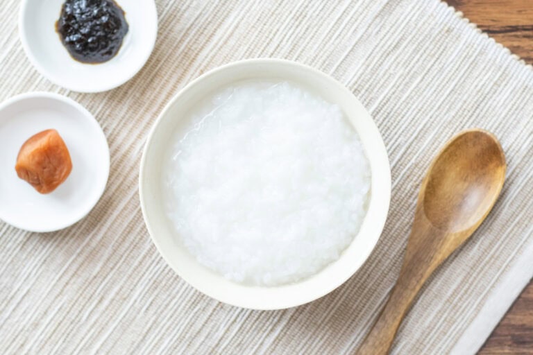Okayu (Japanese Rice Porridge) - Umami Pot