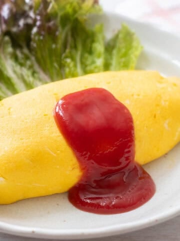 Omurice (Japanese omelette rice)