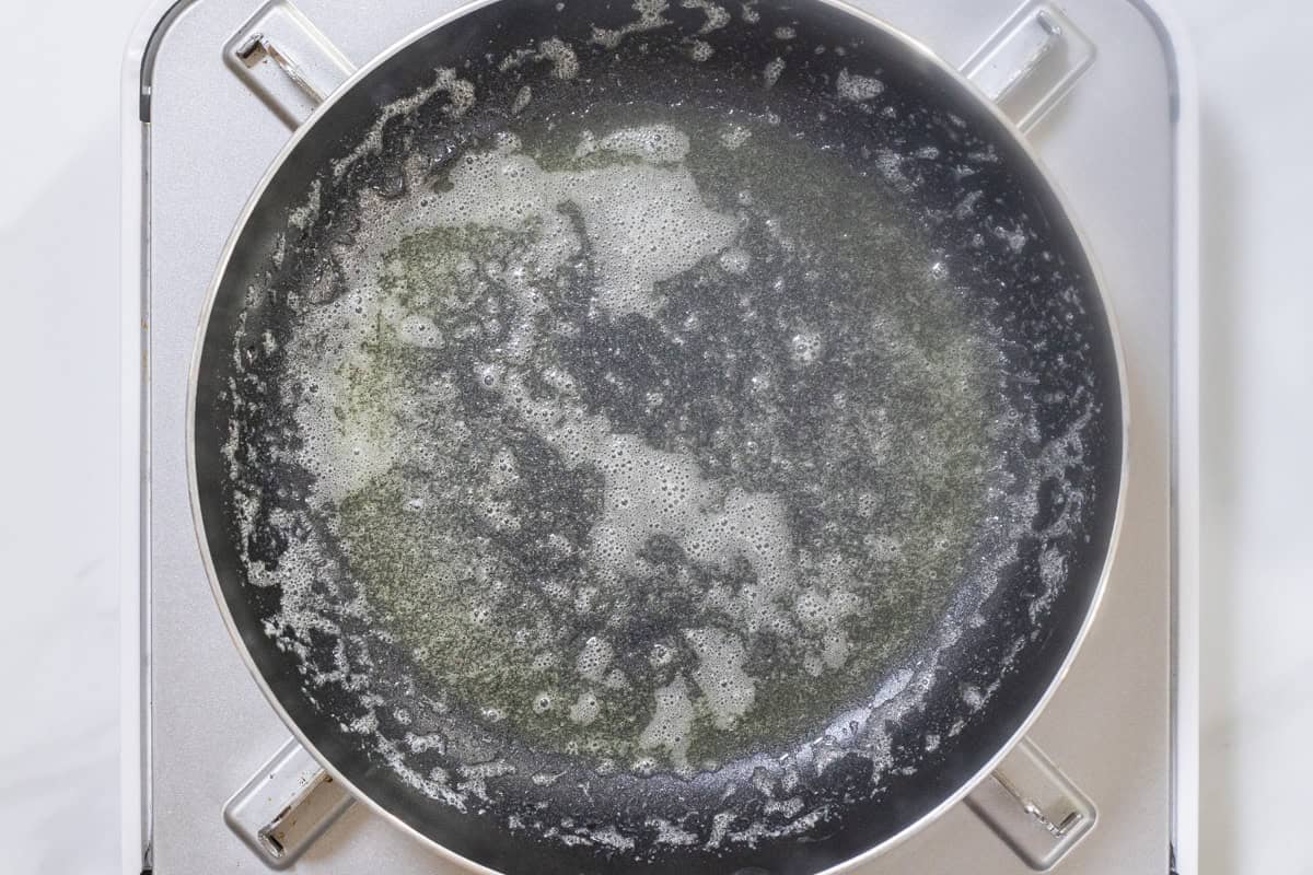 step-by-step guide to cooking the omelet-1