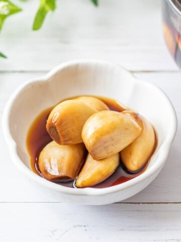 Japanese Soy Sauce Pickled Garlic