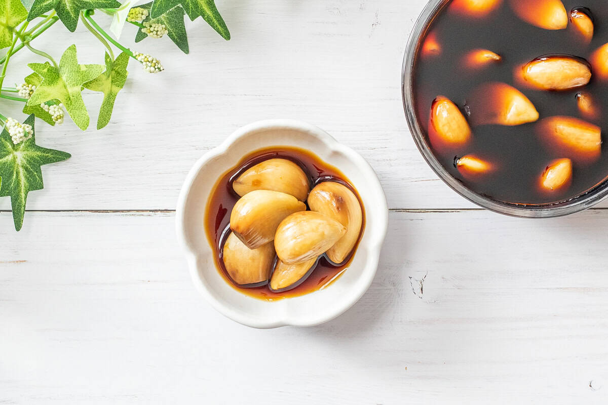 Japanese Soy Sauce Pickled Garlic