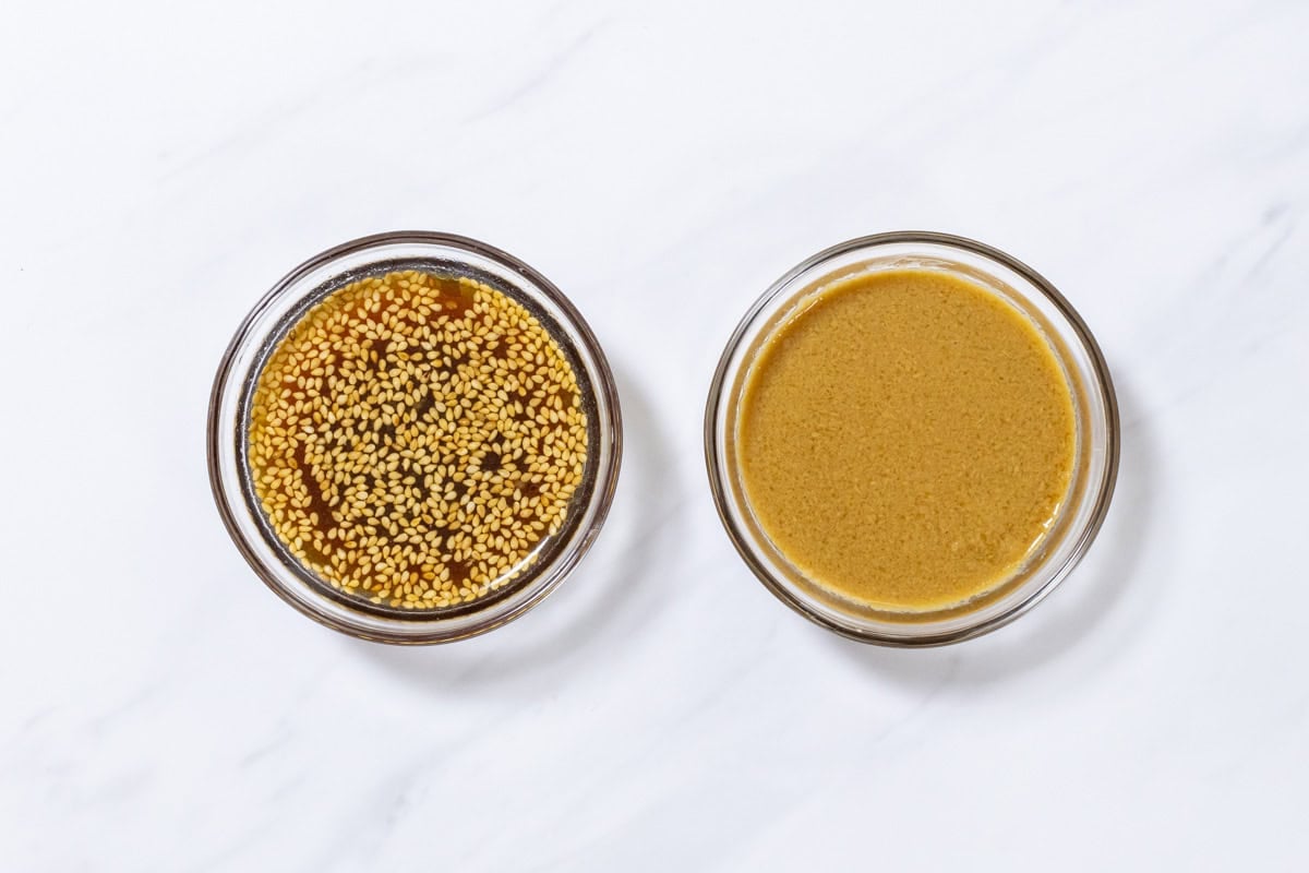 The two most common types of Hiyashi Chuka Dressing