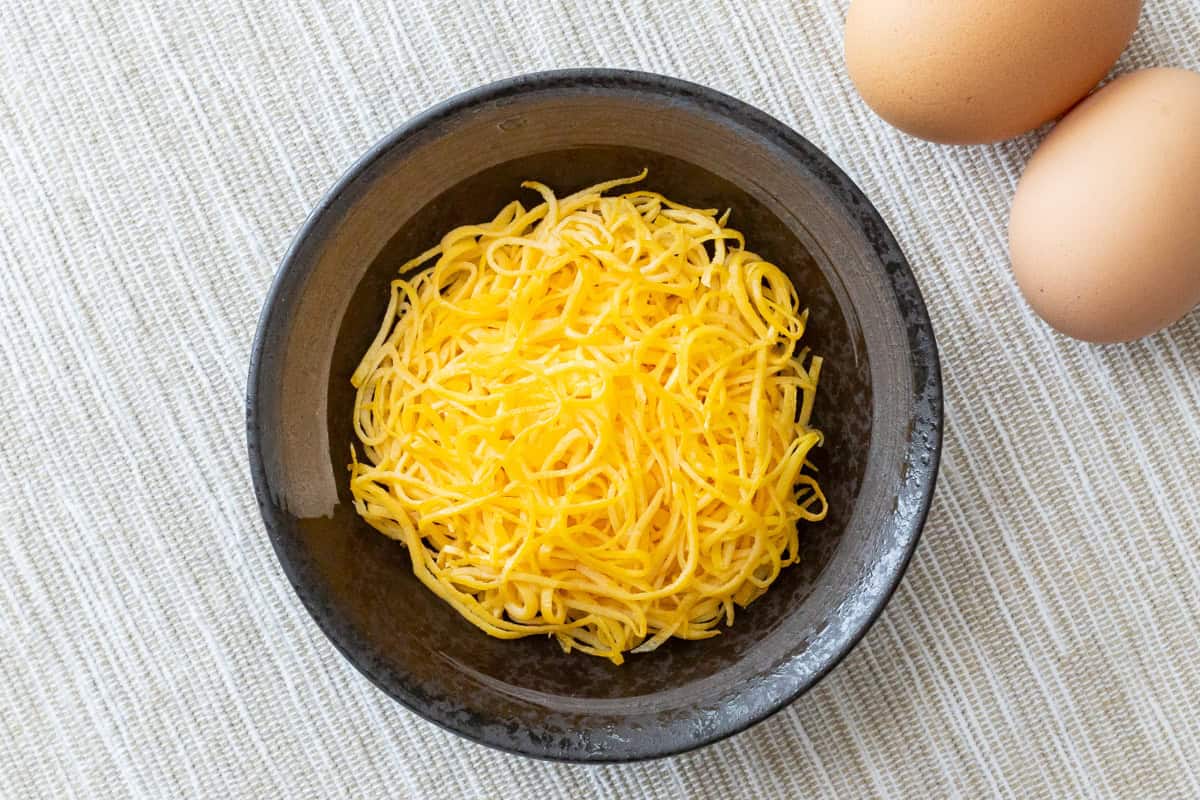 Kinshi Tamago (Japanese Thin Egg Strips)
