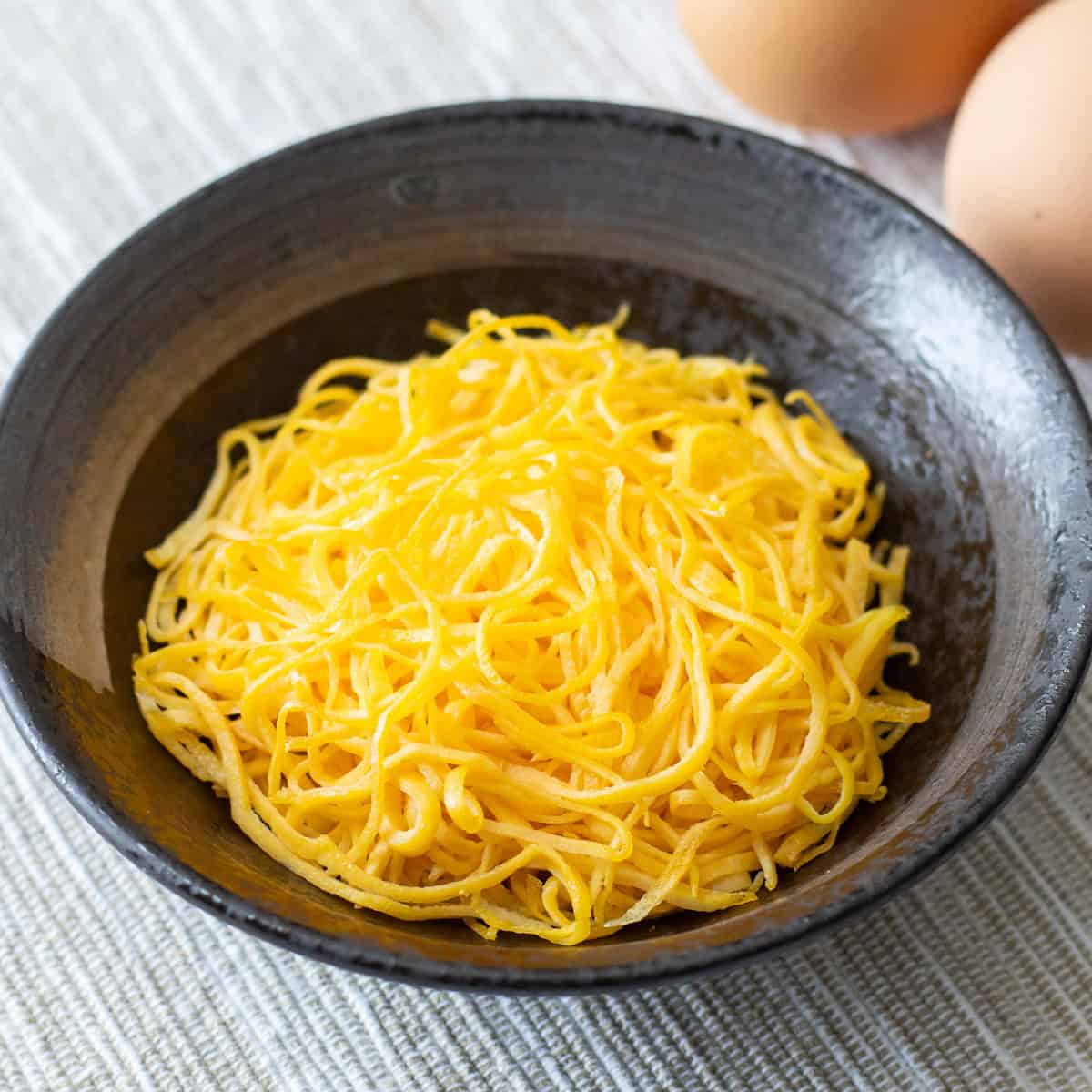 Kinshi Tamago (Japanese Thin Egg Strips)
