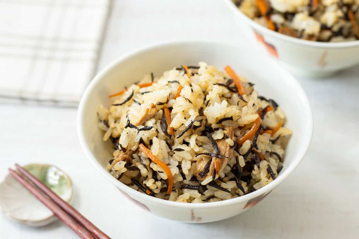 Hijiki Gohan (Hijiki seaweed rice)